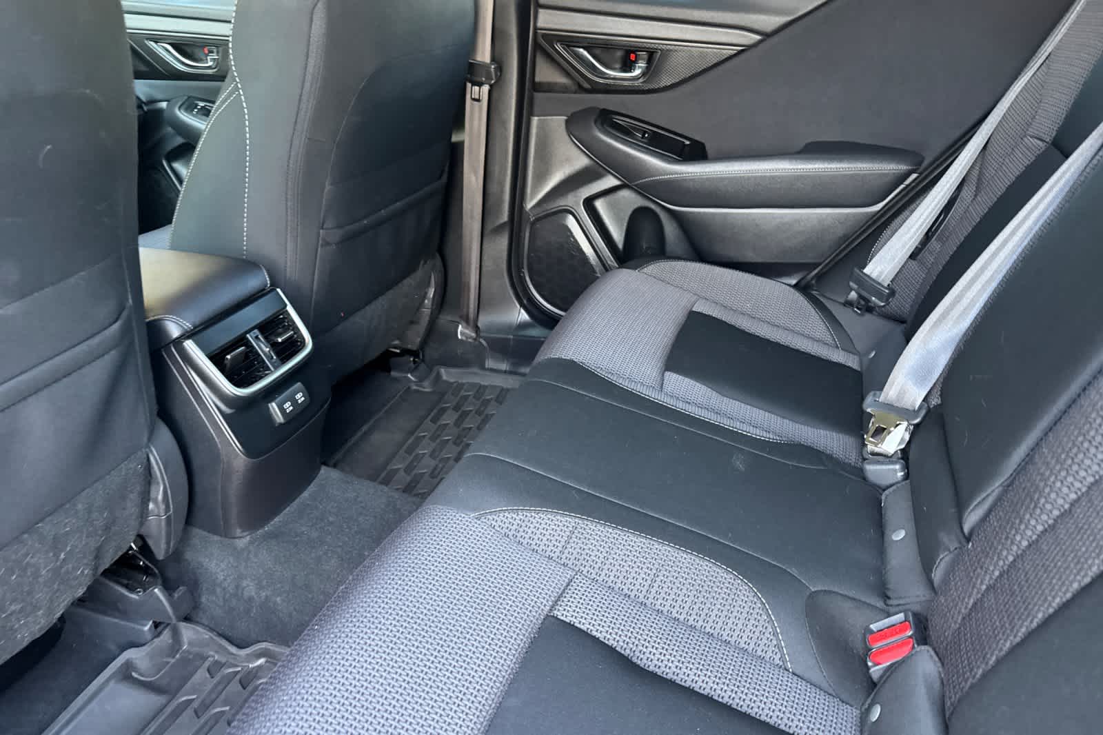 Thumbnail: 2022 Subaru Outback - 4