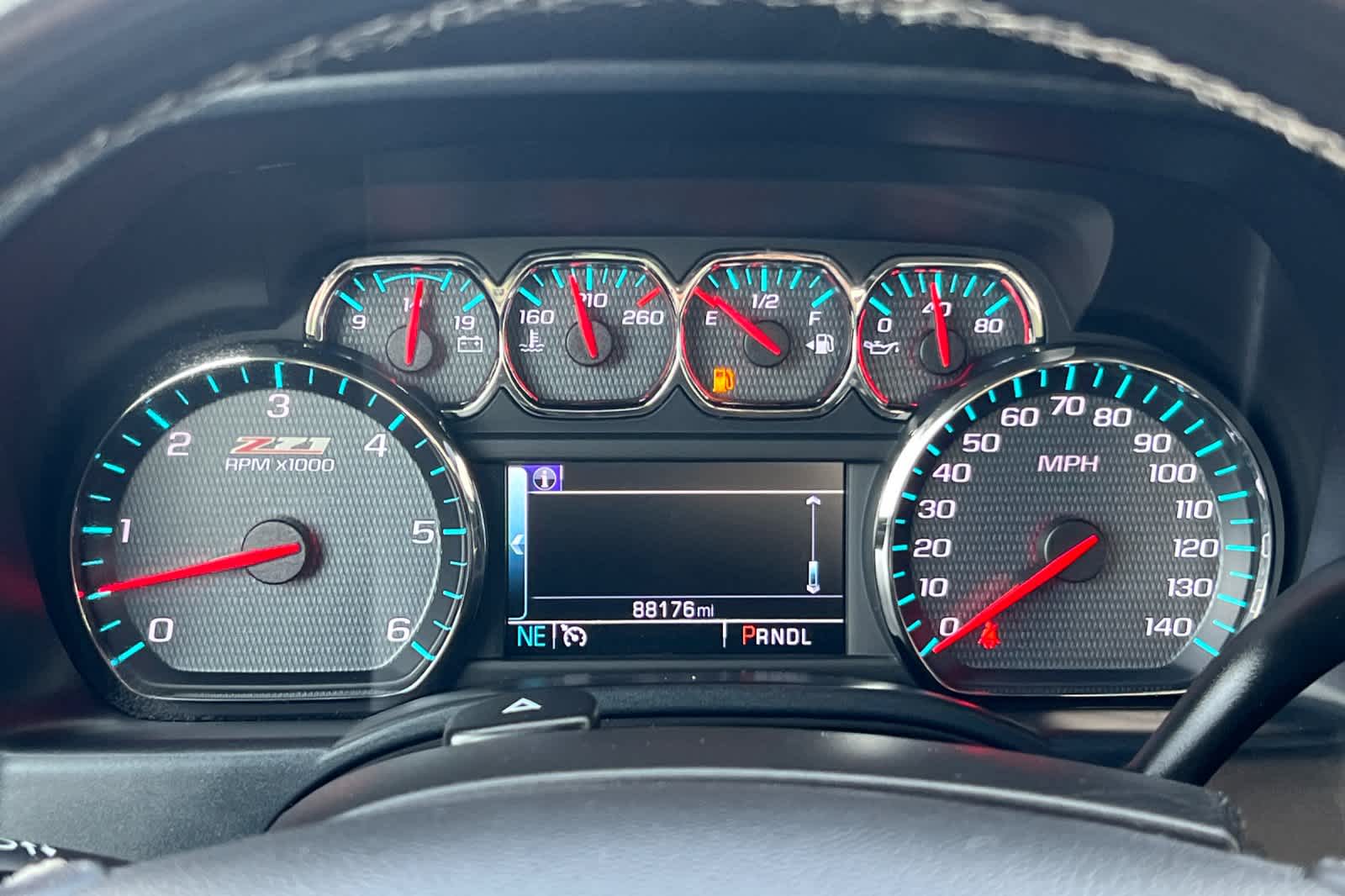 Thumbnail: 2018 Chevrolet Silverado 1500 - 25