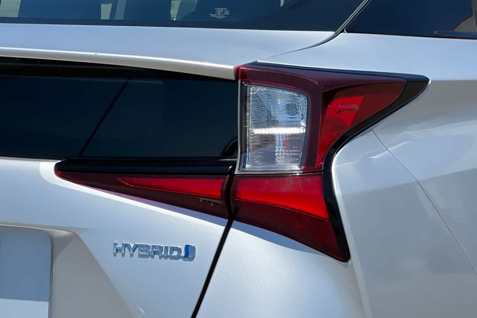 Thumbnail: 2021 Toyota Prius - 30