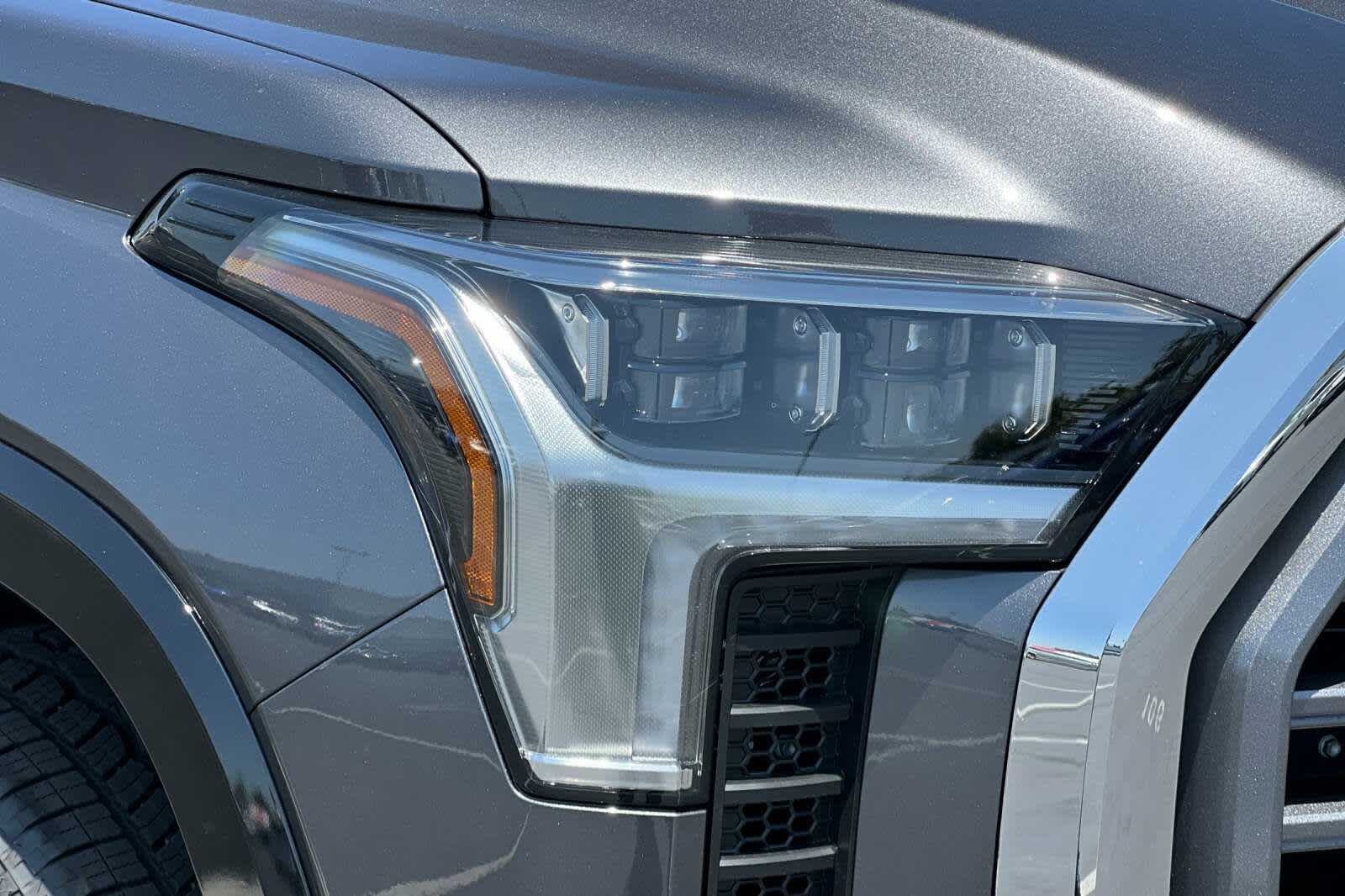 Thumbnail: 2025 Toyota Tundra - 28
