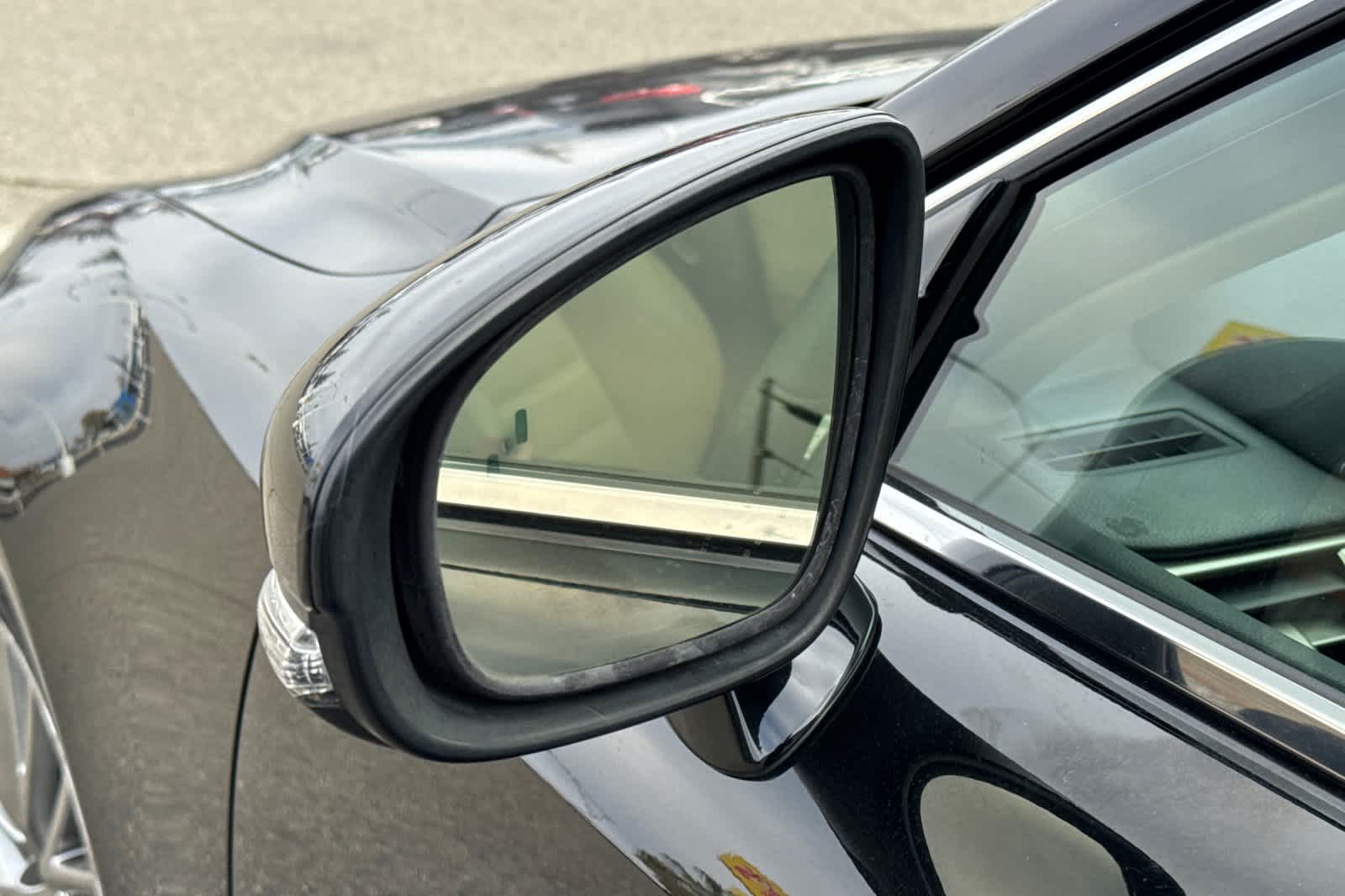 Thumbnail: 2014 Lexus IS - 18