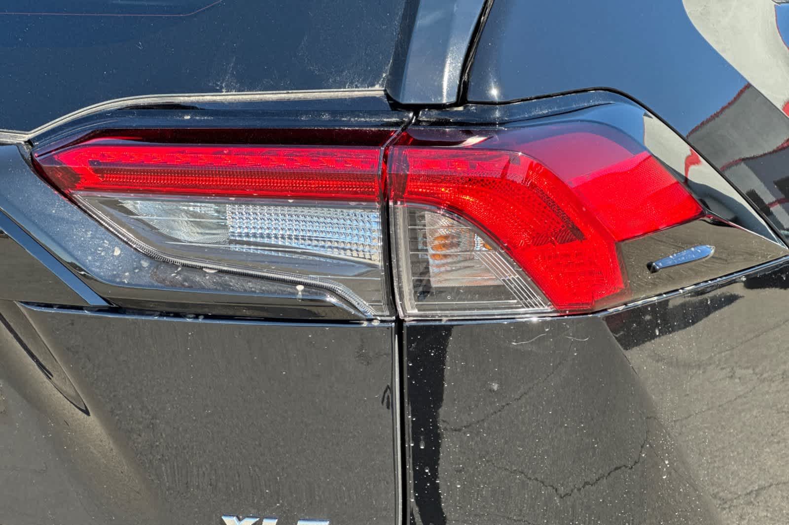 Thumbnail: 2025 Toyota RAV4 - 31