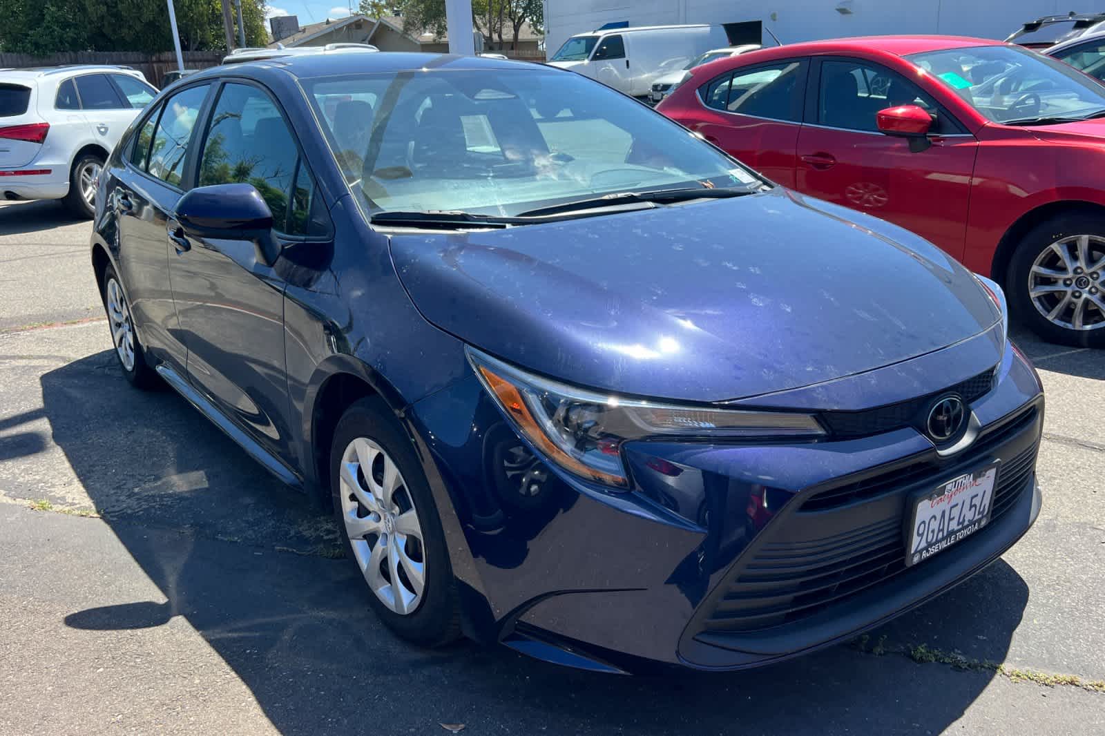 Thumbnail: 2023 Toyota Corolla - 3