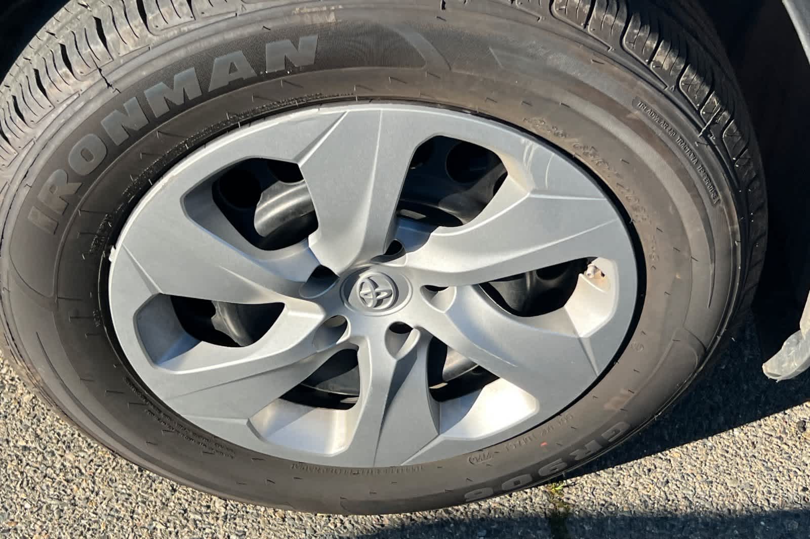 Thumbnail: 2024 Toyota RAV4 - 12