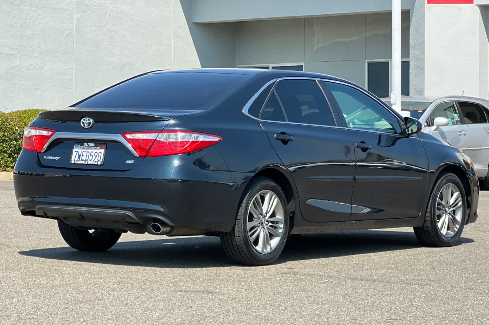 Thumbnail: 2017 Toyota Camry - 2