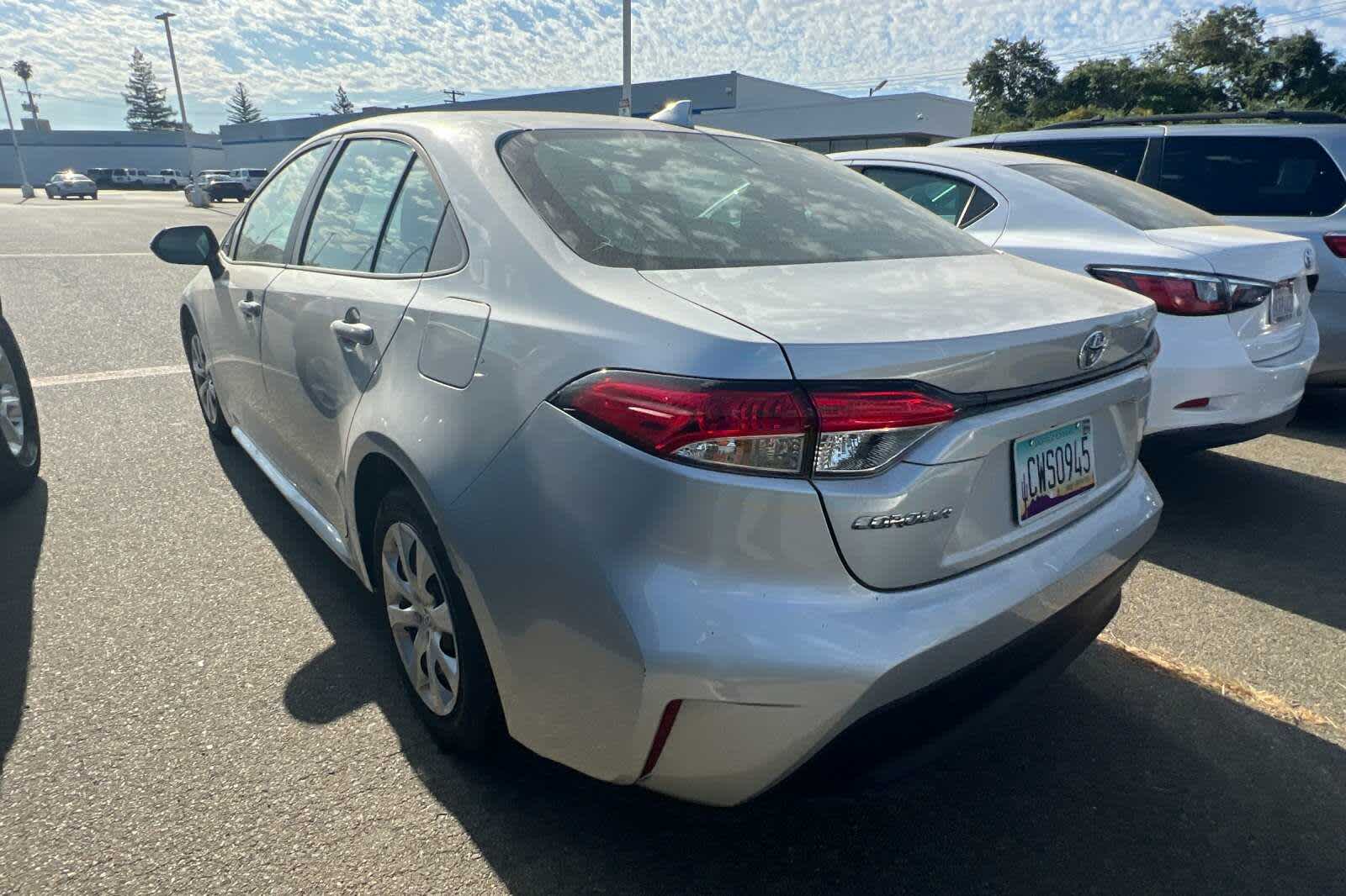 Thumbnail: 2023 Toyota Corolla - 4