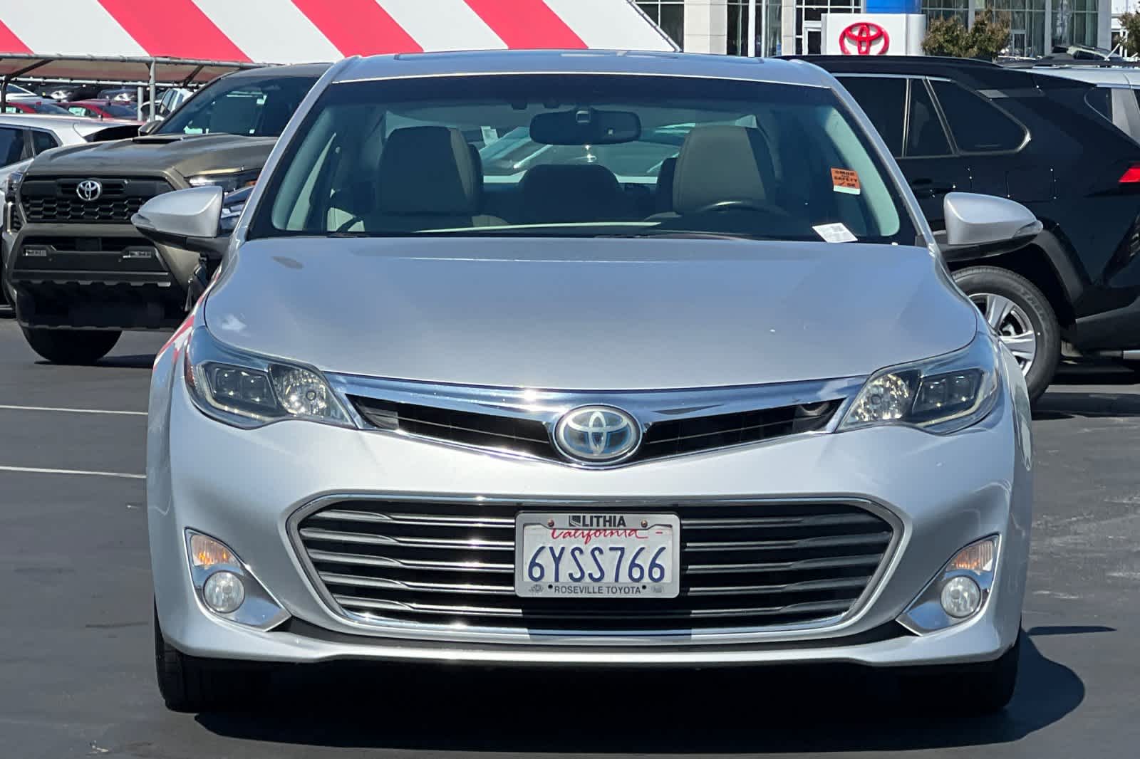 Thumbnail: 2013 Toyota Avalon - 10