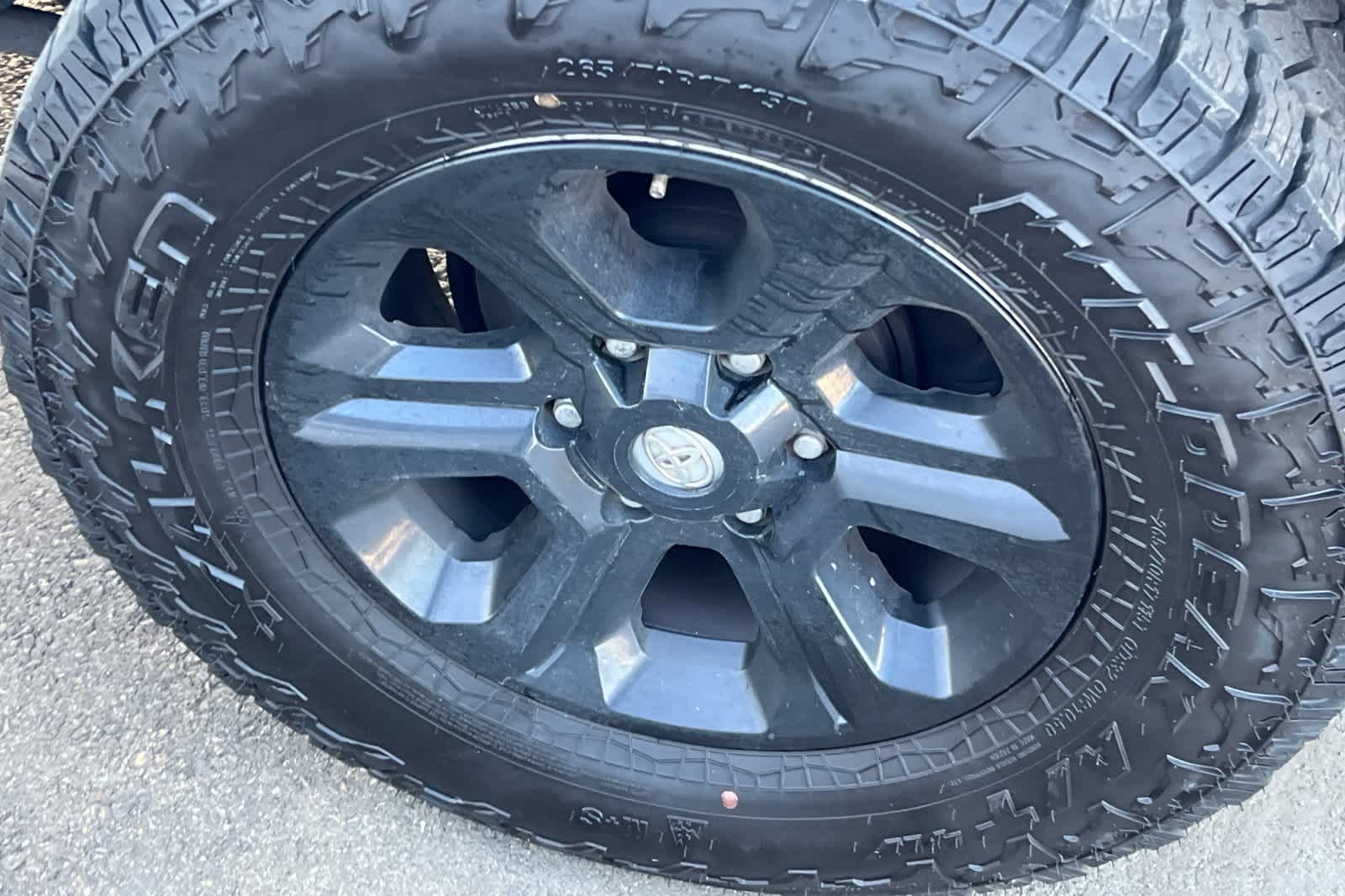 Thumbnail: 2021 Toyota 4Runner - 22