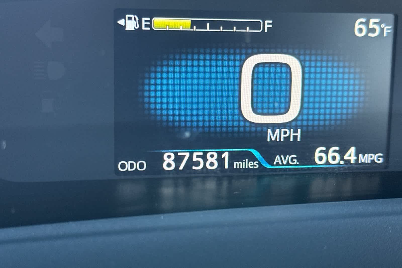 Thumbnail: 2021 Toyota Prius Prime - 31