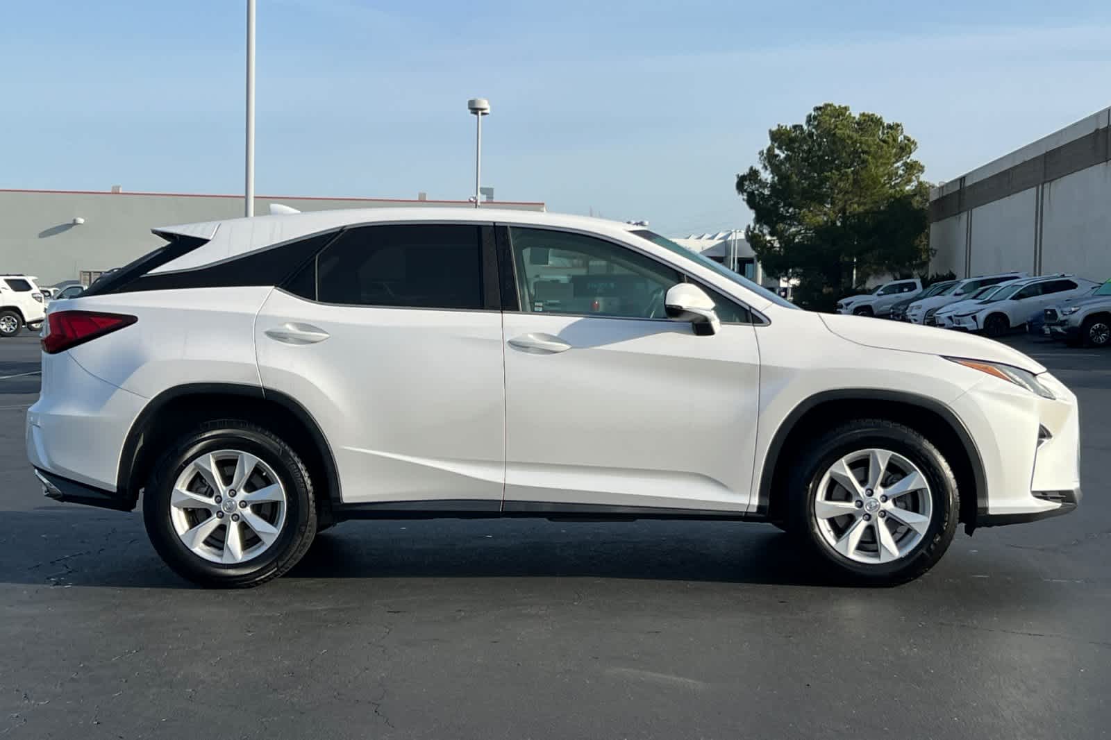 Thumbnail: 2017 Lexus RX - 6