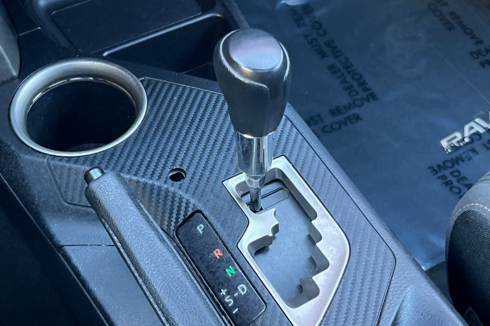 Thumbnail: 2015 Toyota RAV4 - 23