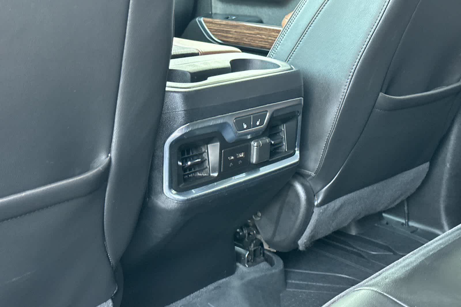 Thumbnail: 2020 Chevrolet Silverado 2500 - 14