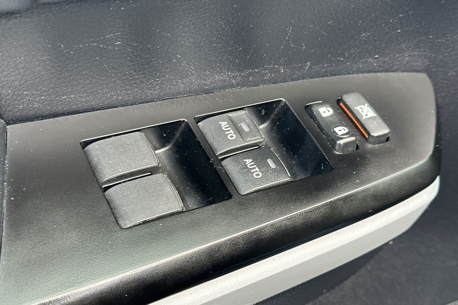 Thumbnail: 2021 Toyota Tundra - 13