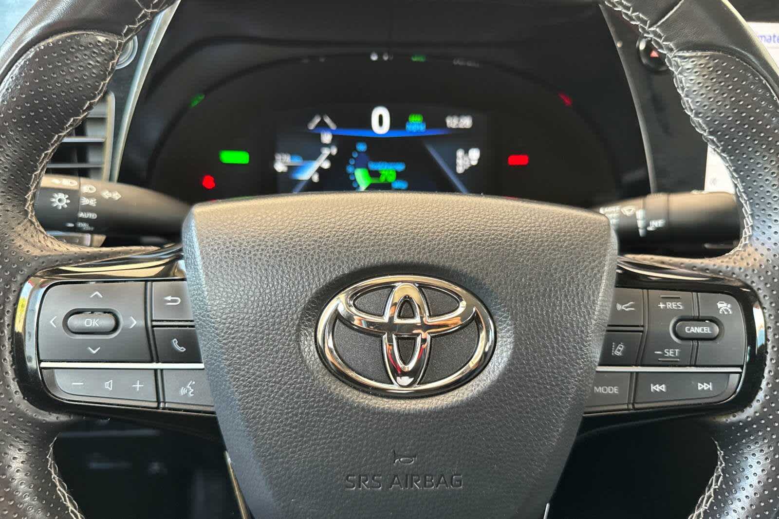 Thumbnail: 2021 Toyota Mirai - 25