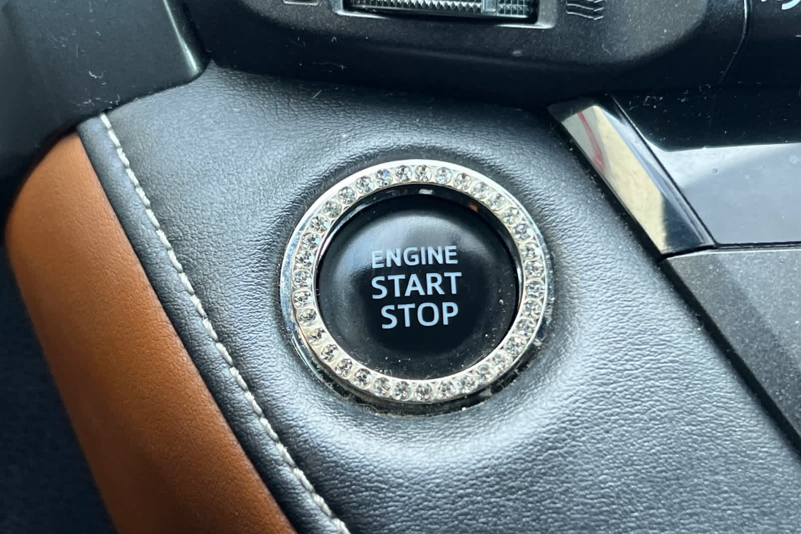 Thumbnail: 2016 Toyota RAV4 - 23