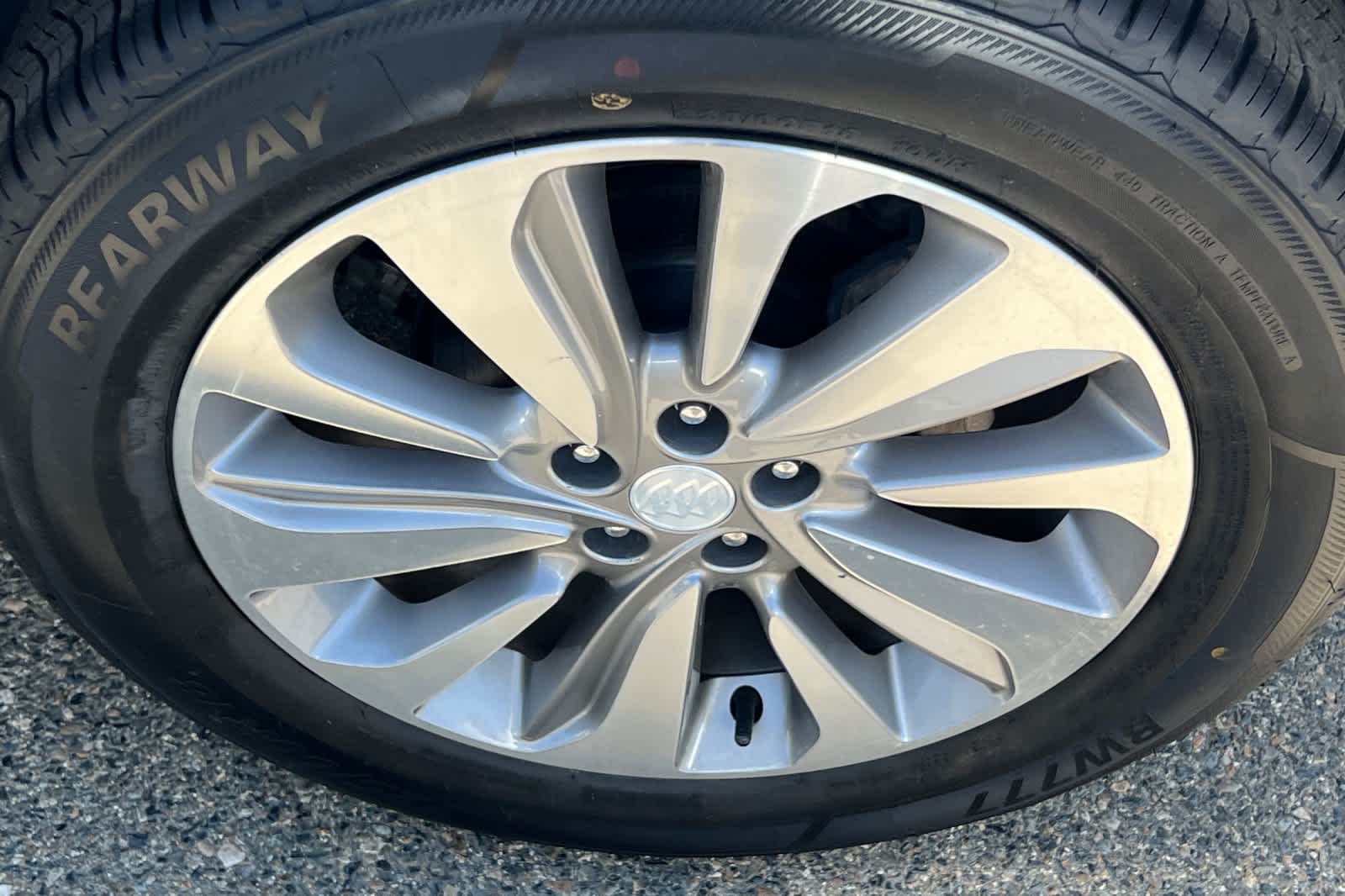 Thumbnail: 2019 Buick Encore - 22