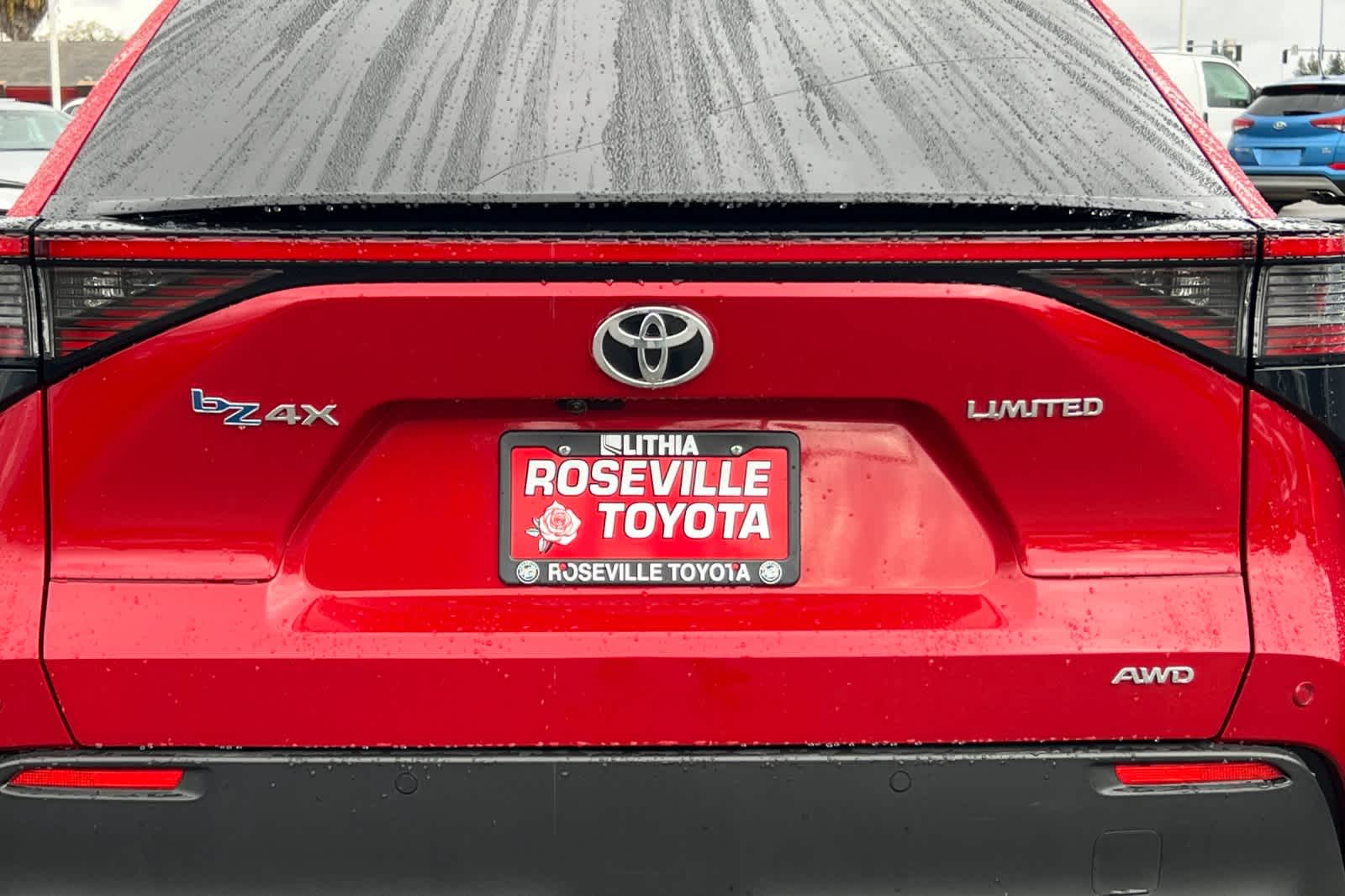 Thumbnail: 2023 Toyota bZ4X - 16