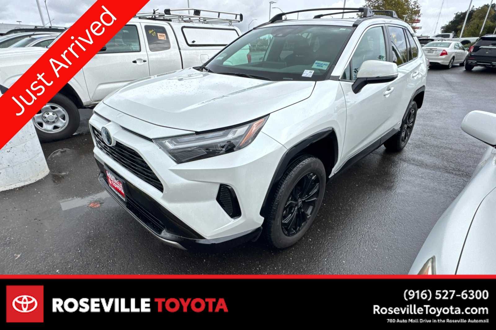 Thumbnail: 2024 Toyota RAV4 - 1