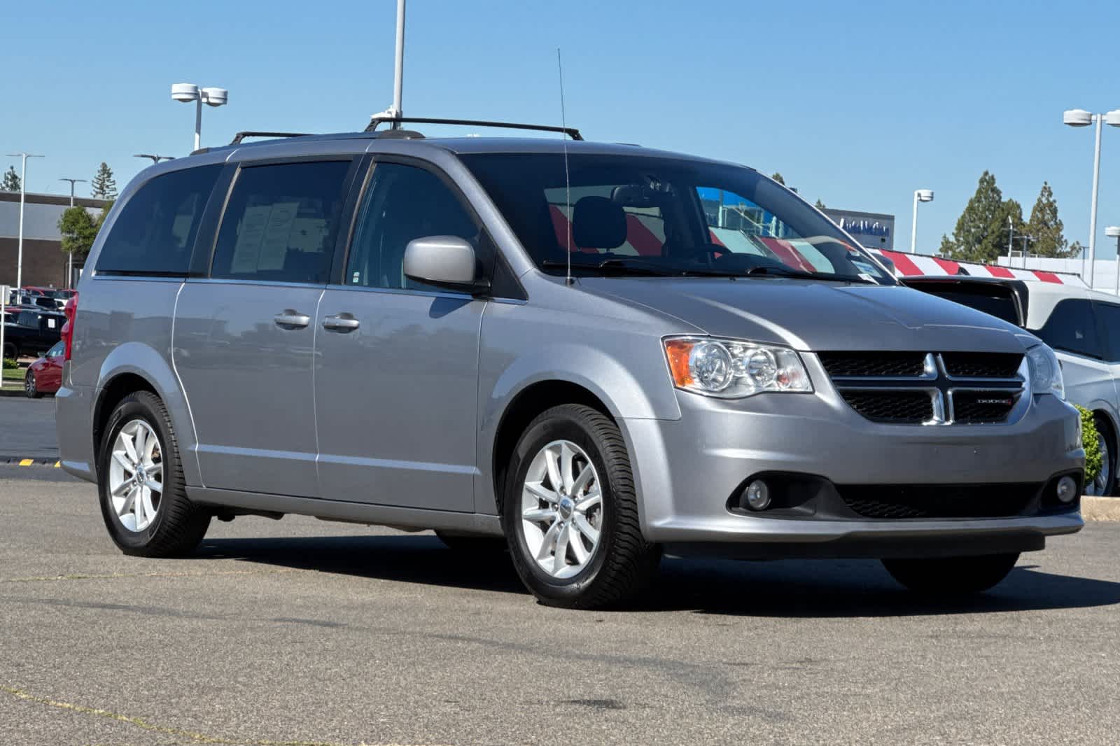 Thumbnail: 2019 Dodge Grand Caravan - 5