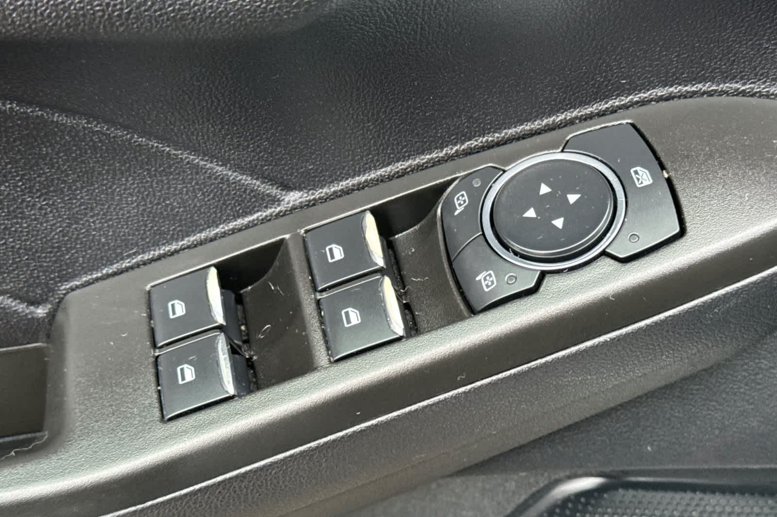 Thumbnail: 2021 Ford Escape - 13