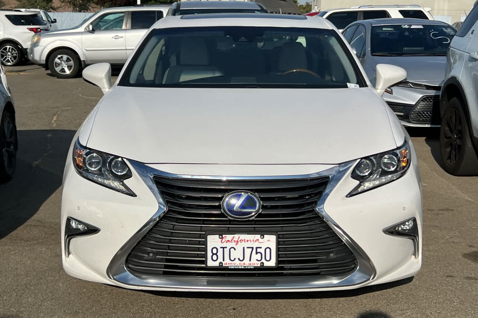 Thumbnail: 2017 Lexus ES - 6