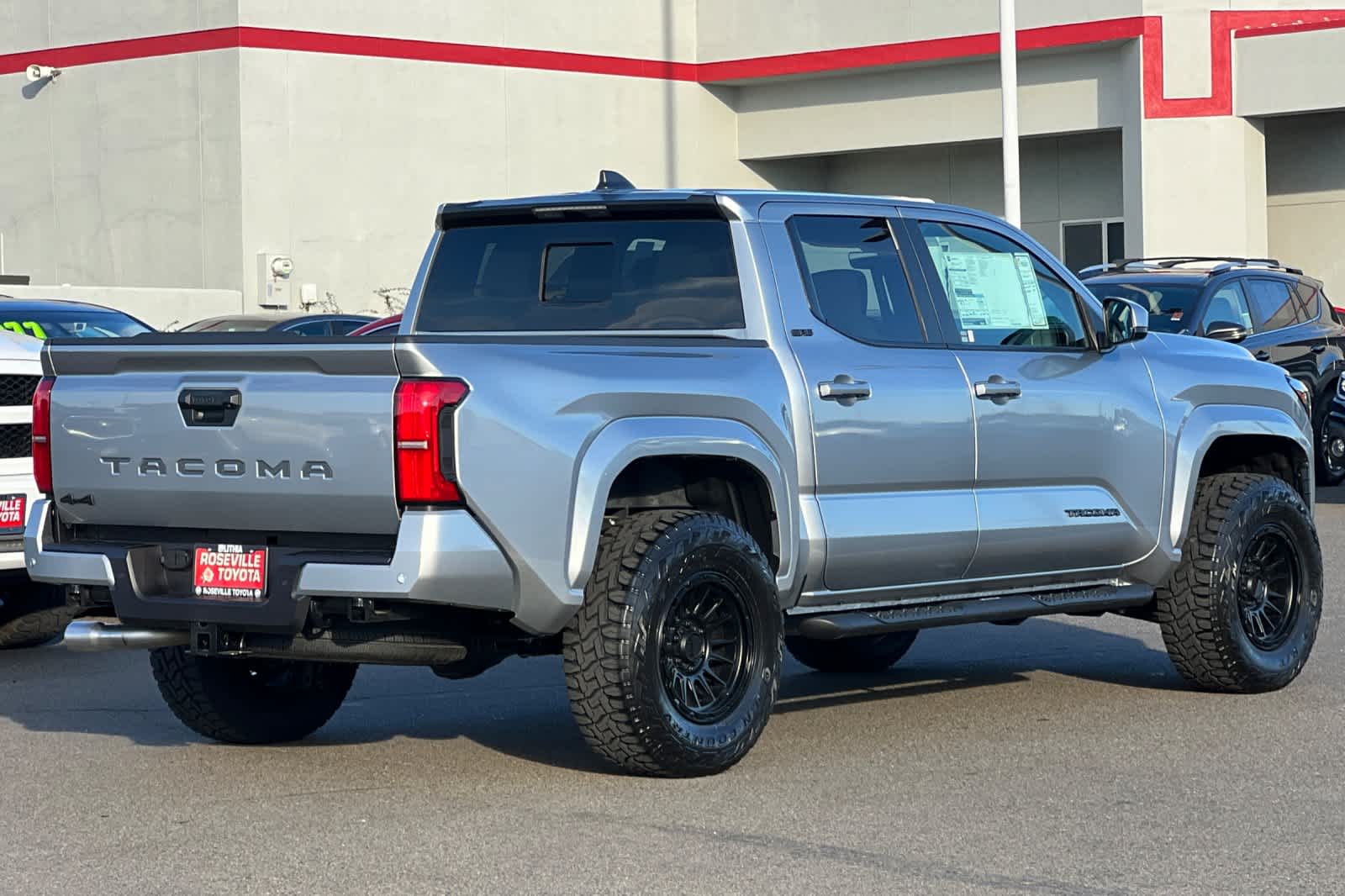 Thumbnail: 2025 Toyota Tacoma - 2