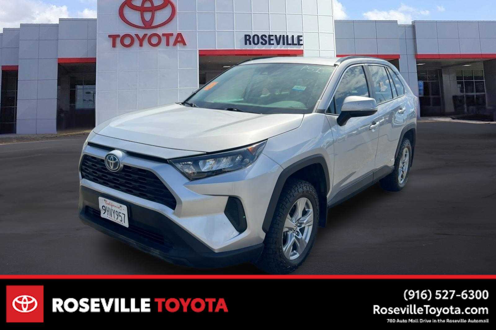 Thumbnail: 2022 Toyota RAV4 - 1