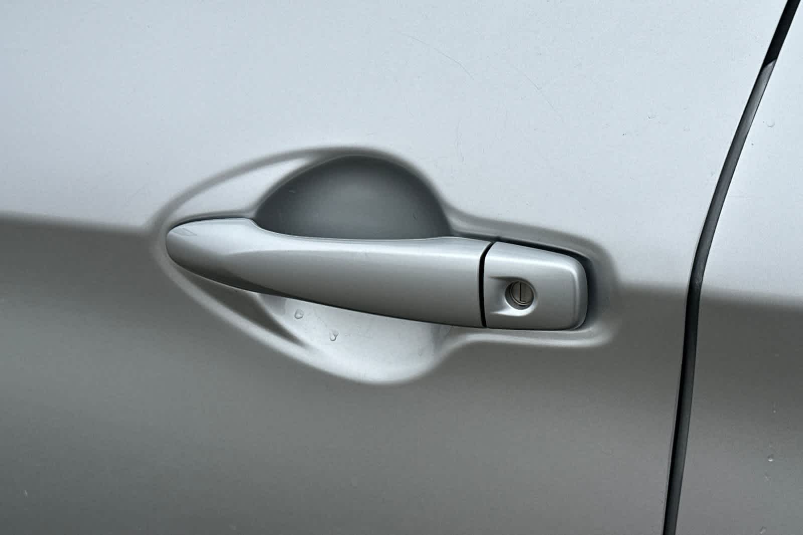 Thumbnail: 2021 Nissan Rogue Sport - 19