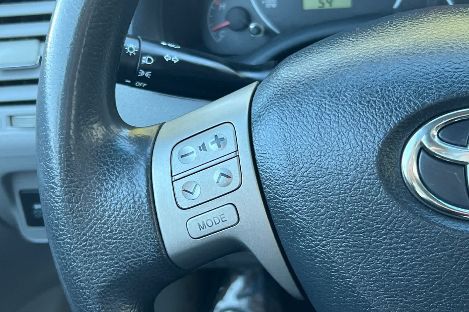 Thumbnail: 2013 Toyota Corolla - 22