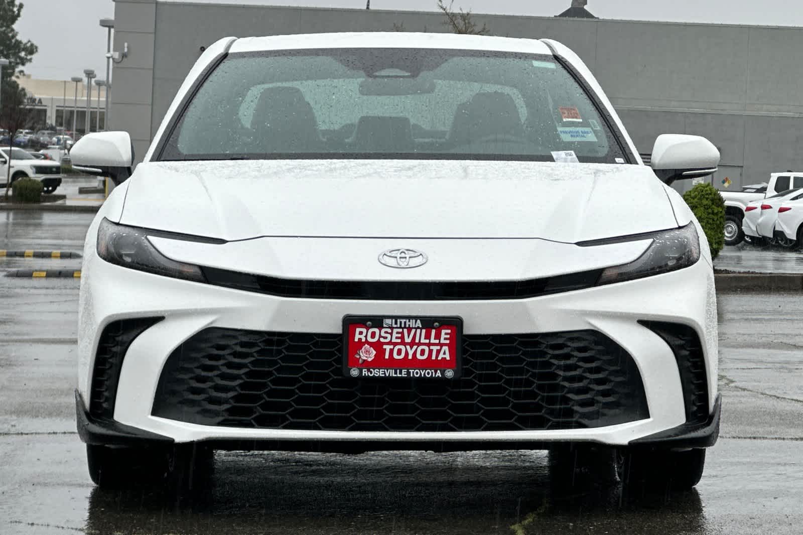 Thumbnail: 2025 Toyota Camry - 10