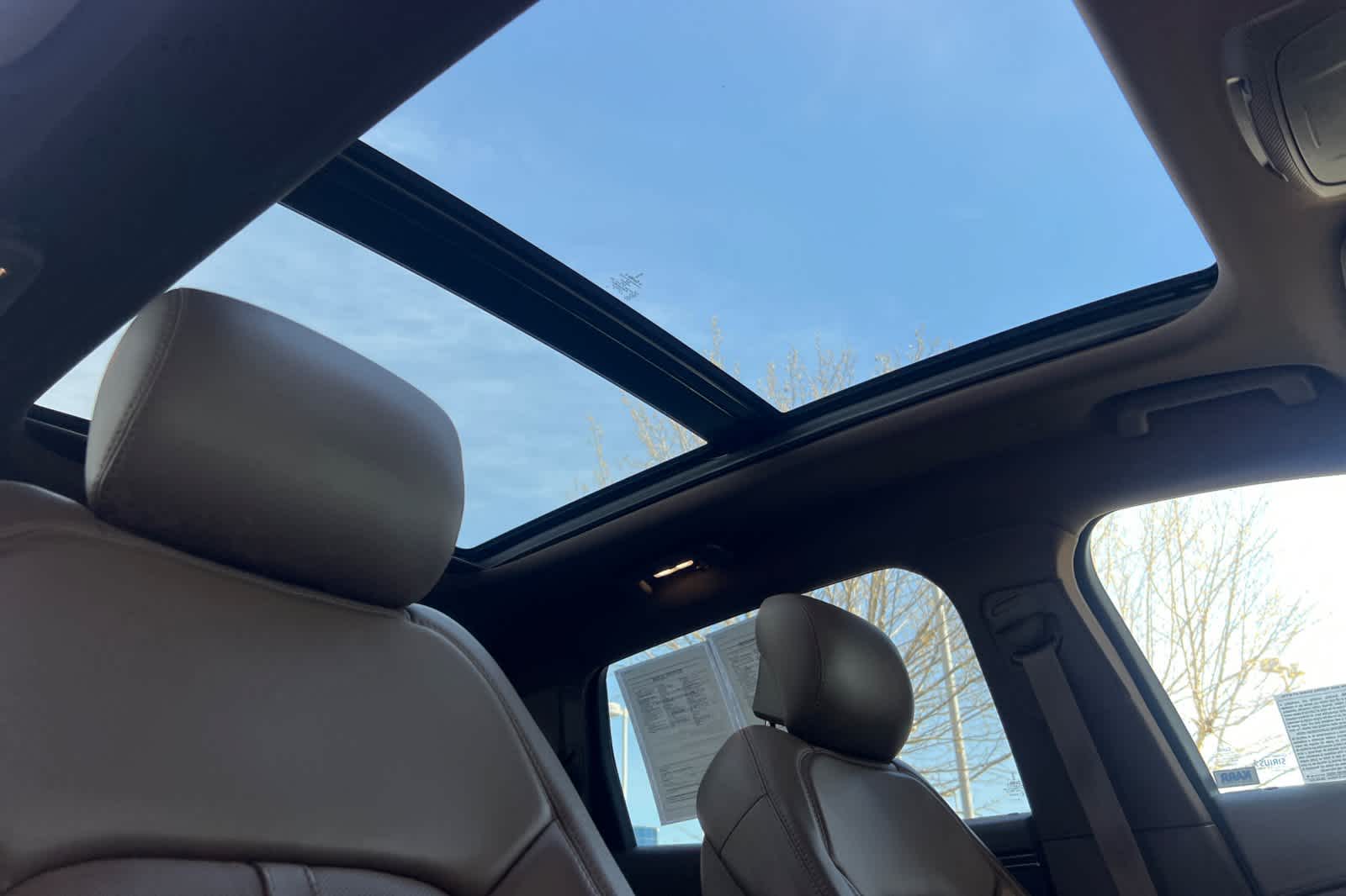 Thumbnail: 2016 Lincoln MKX - 18