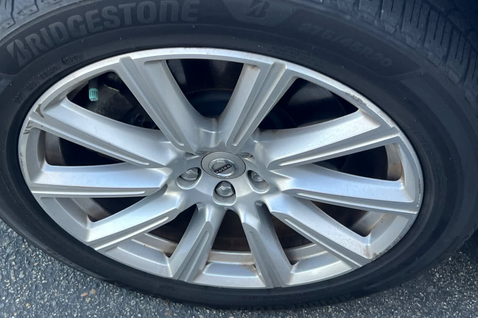 Thumbnail: 2016 Volvo XC90 - 10