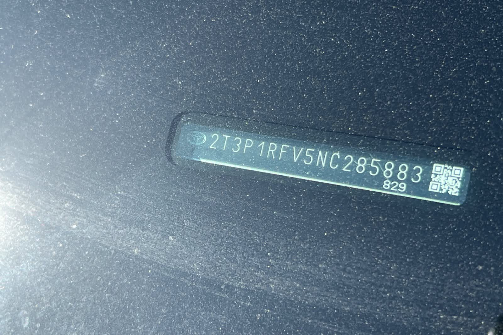 Thumbnail: 2022 Toyota RAV4 - 23