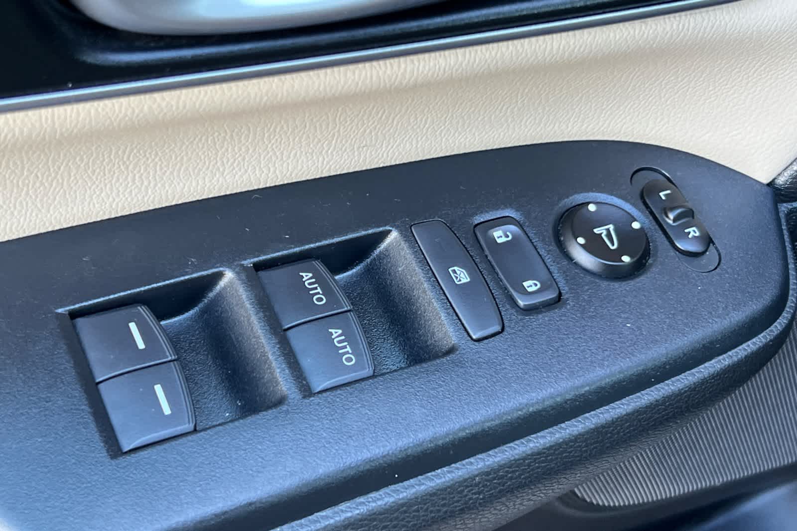 Thumbnail: 2019 Honda CR-V - 13