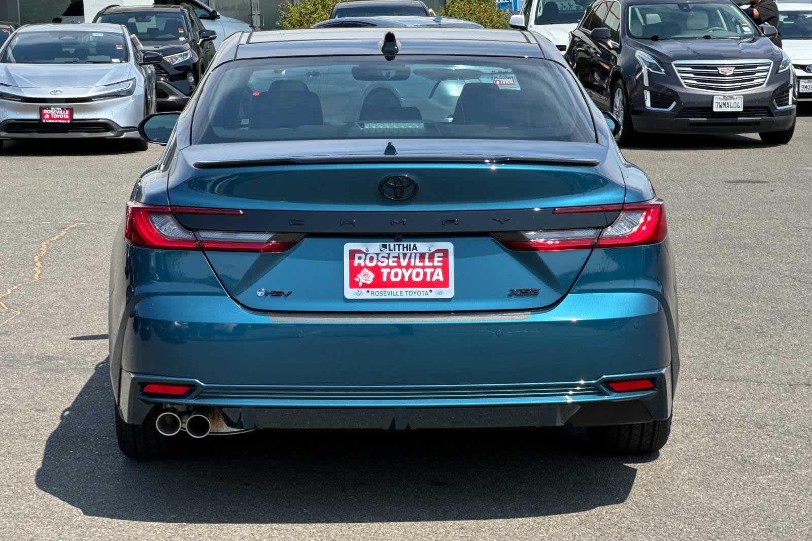 2025 Toyota Camry XSE 7