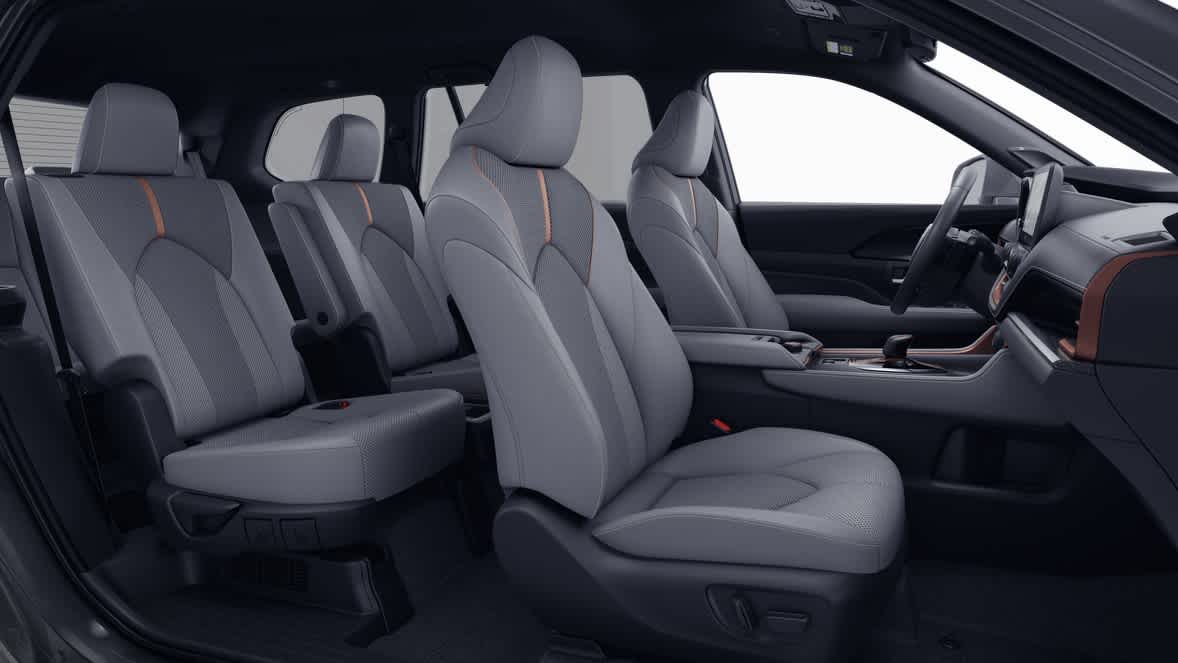 Thumbnail: 2026 Toyota Grand Highlander - 6