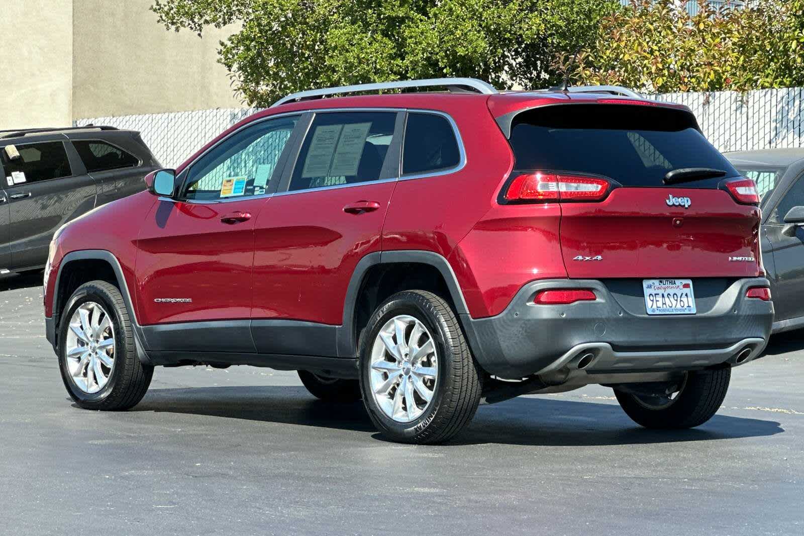 Thumbnail: 2014 Jeep Cherokee - 7