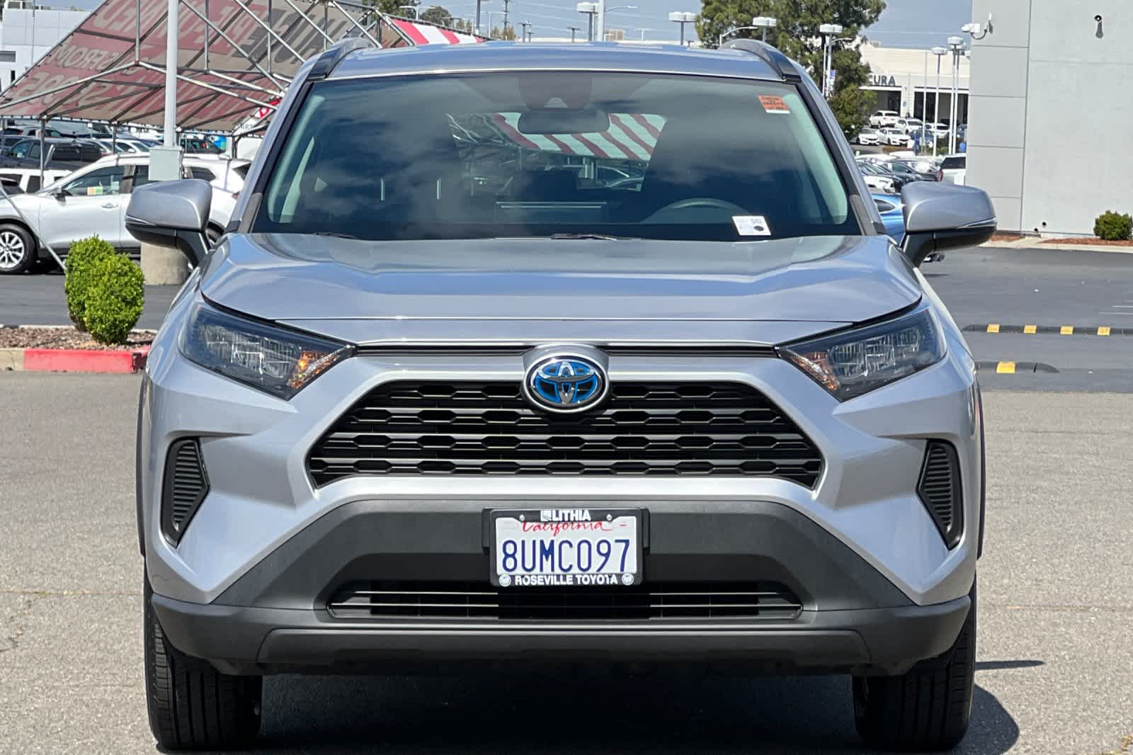 Thumbnail: 2021 Toyota RAV4 - 10