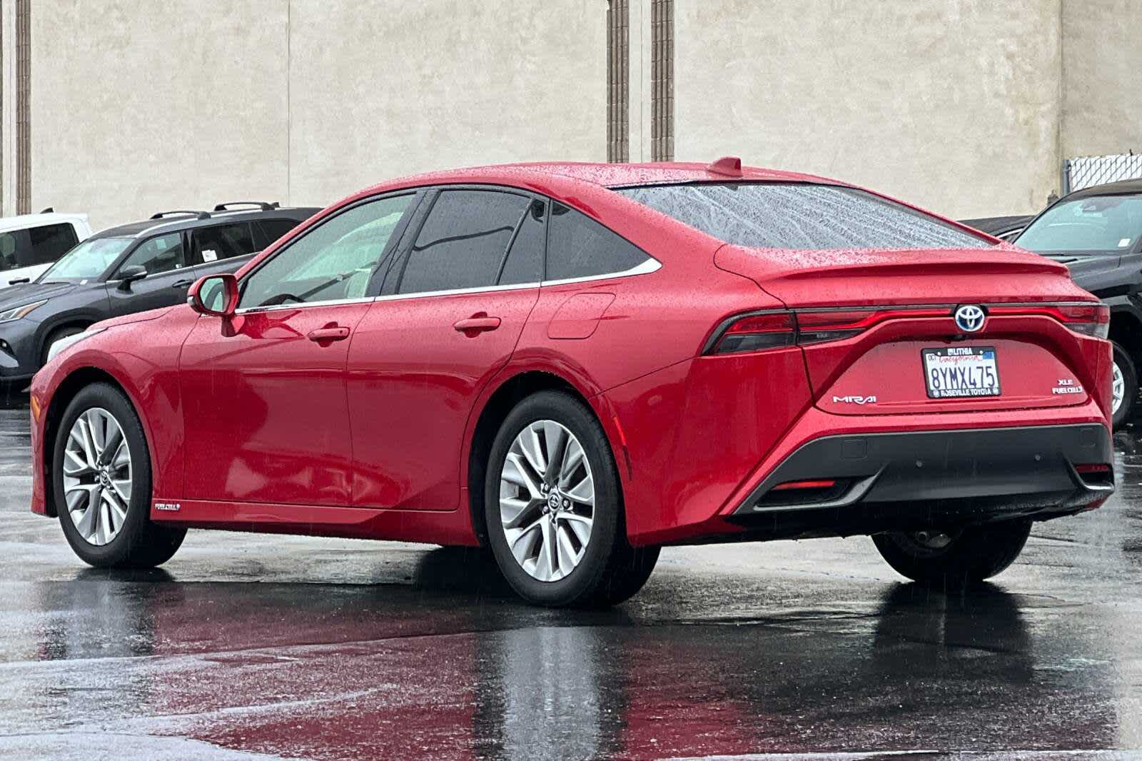 Thumbnail: 2021 Toyota Mirai - 7