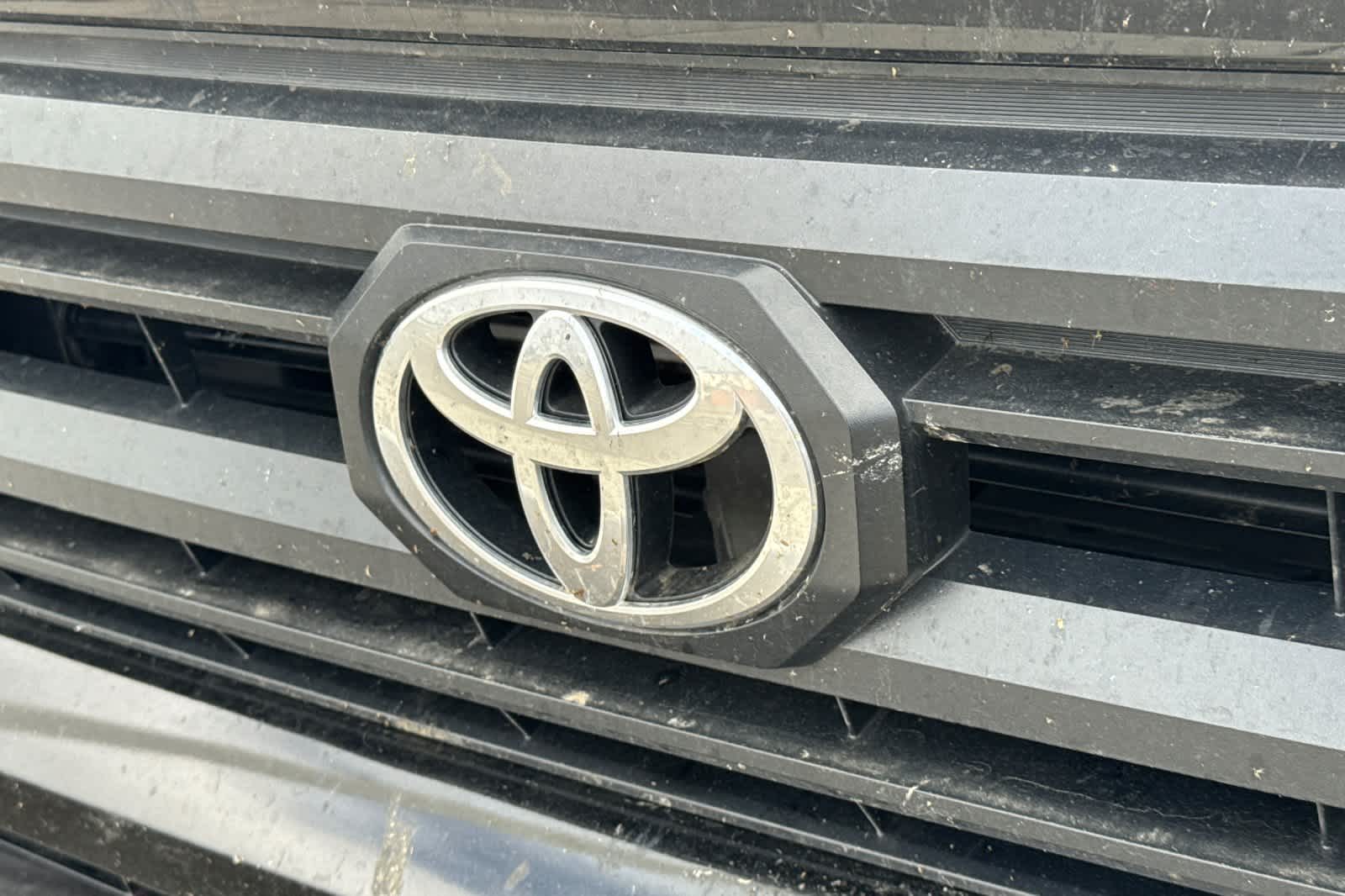 Thumbnail: 2025 Toyota Tacoma - 10