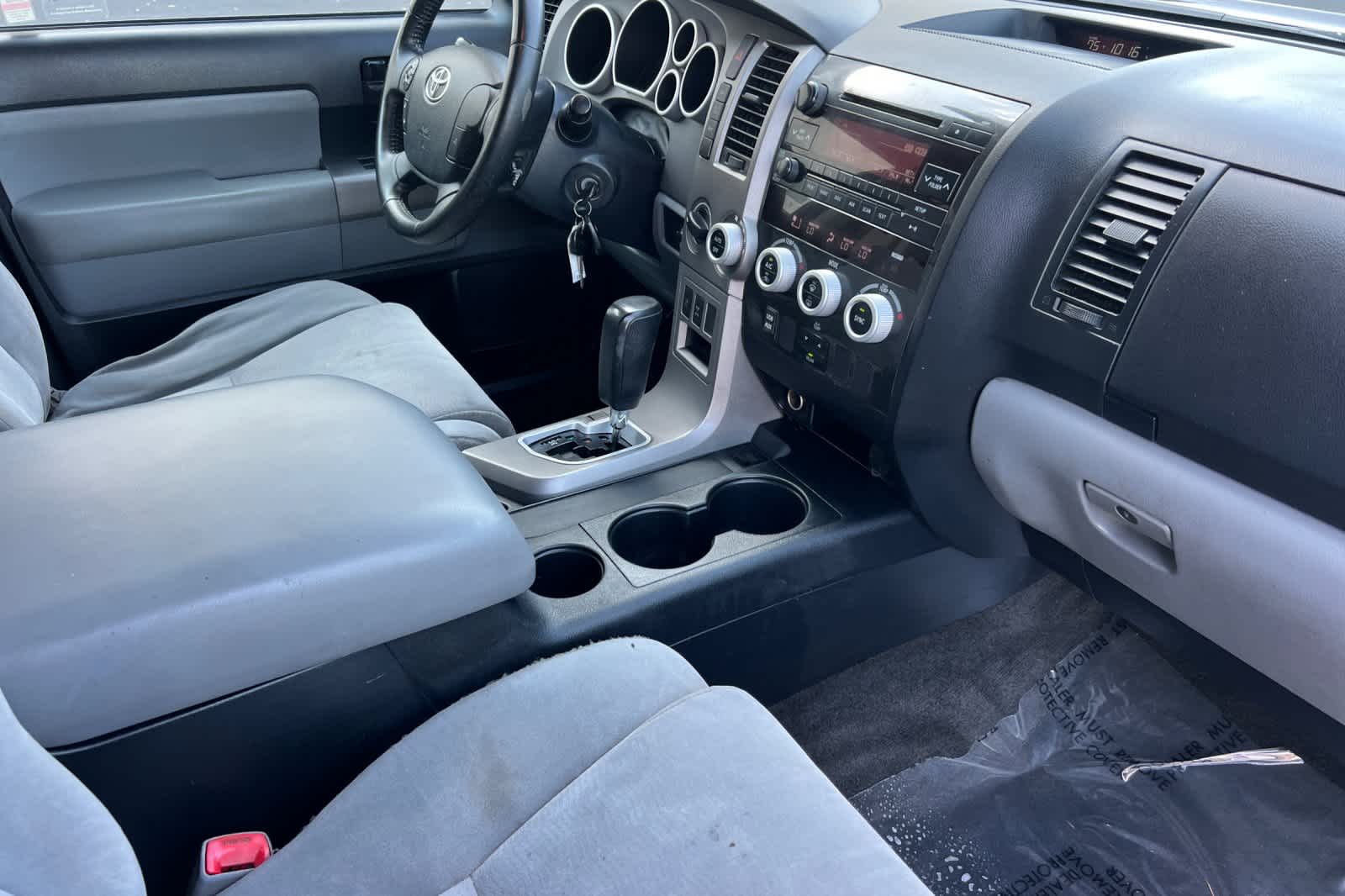 Thumbnail: 2012 Toyota Sequoia - 18
