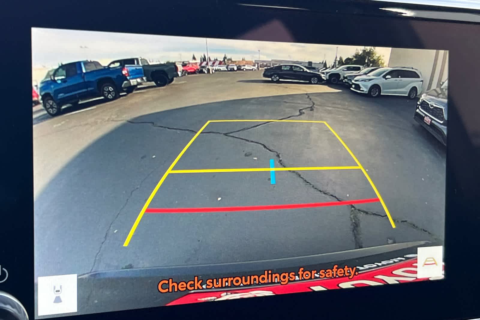 Thumbnail: 2025 Toyota RAV4 - 20