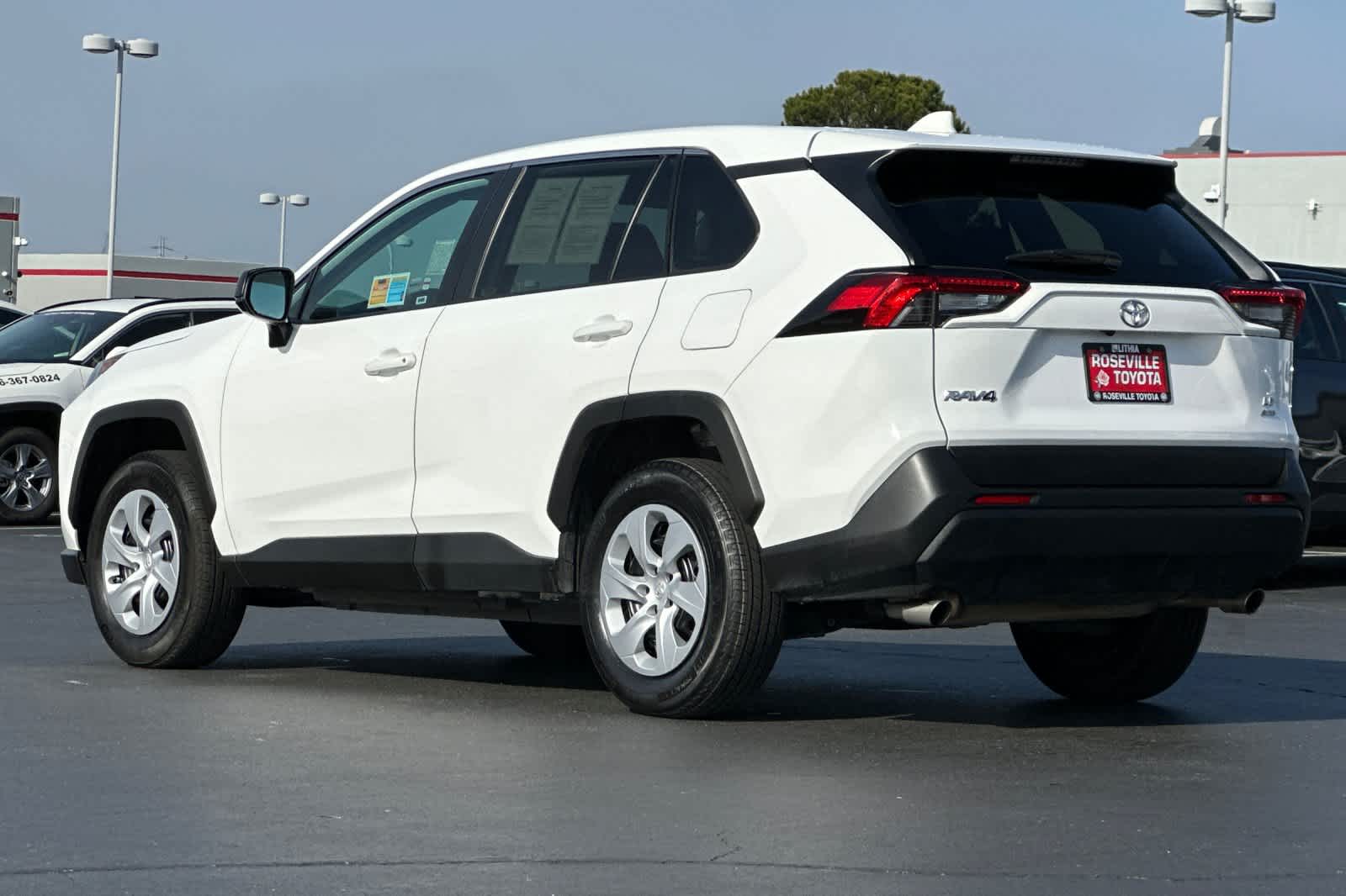 Thumbnail: 2024 Toyota RAV4 - 7