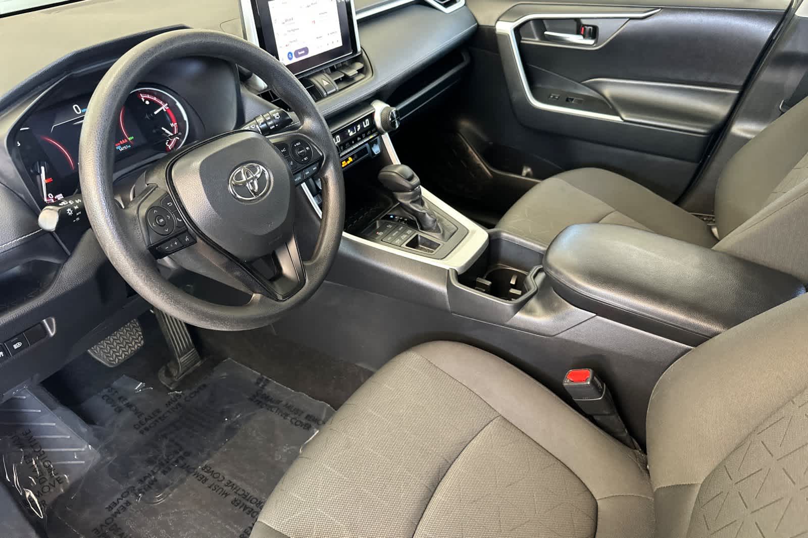 Thumbnail: 2023 Toyota RAV4 - 11