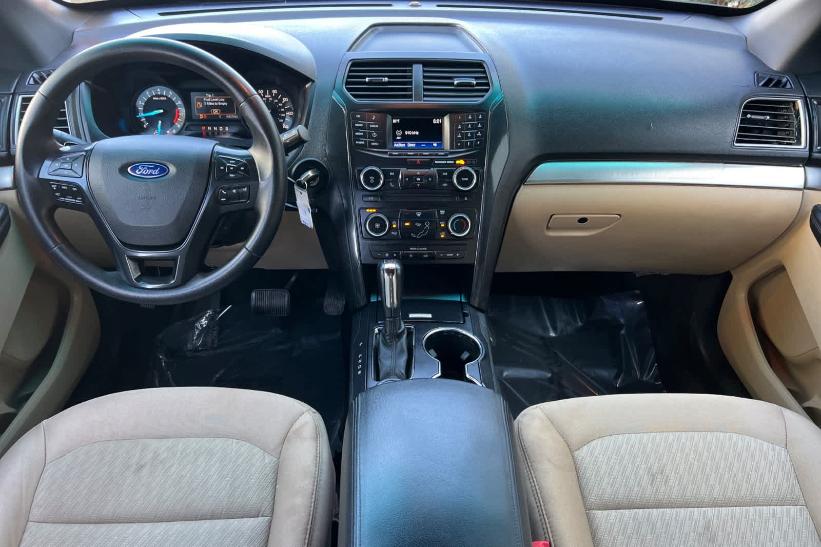 Thumbnail: 2017 Ford Explorer - 3