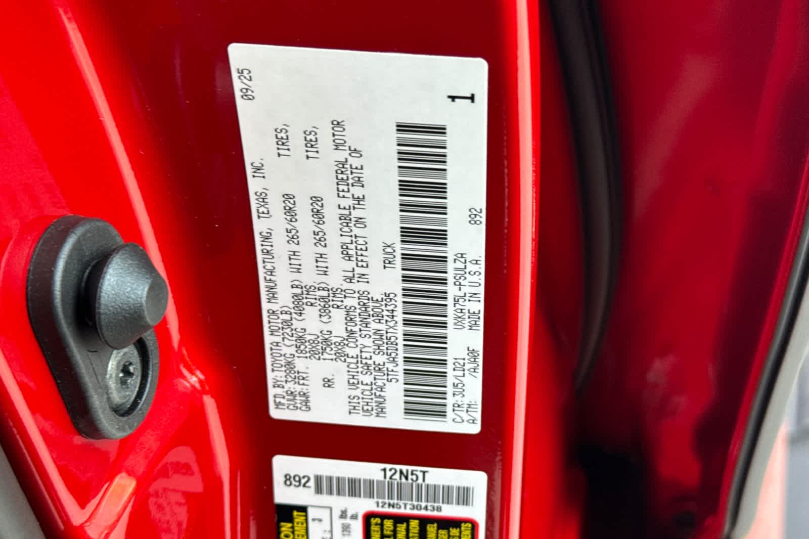 Thumbnail: 2026 Toyota Tundra - 32