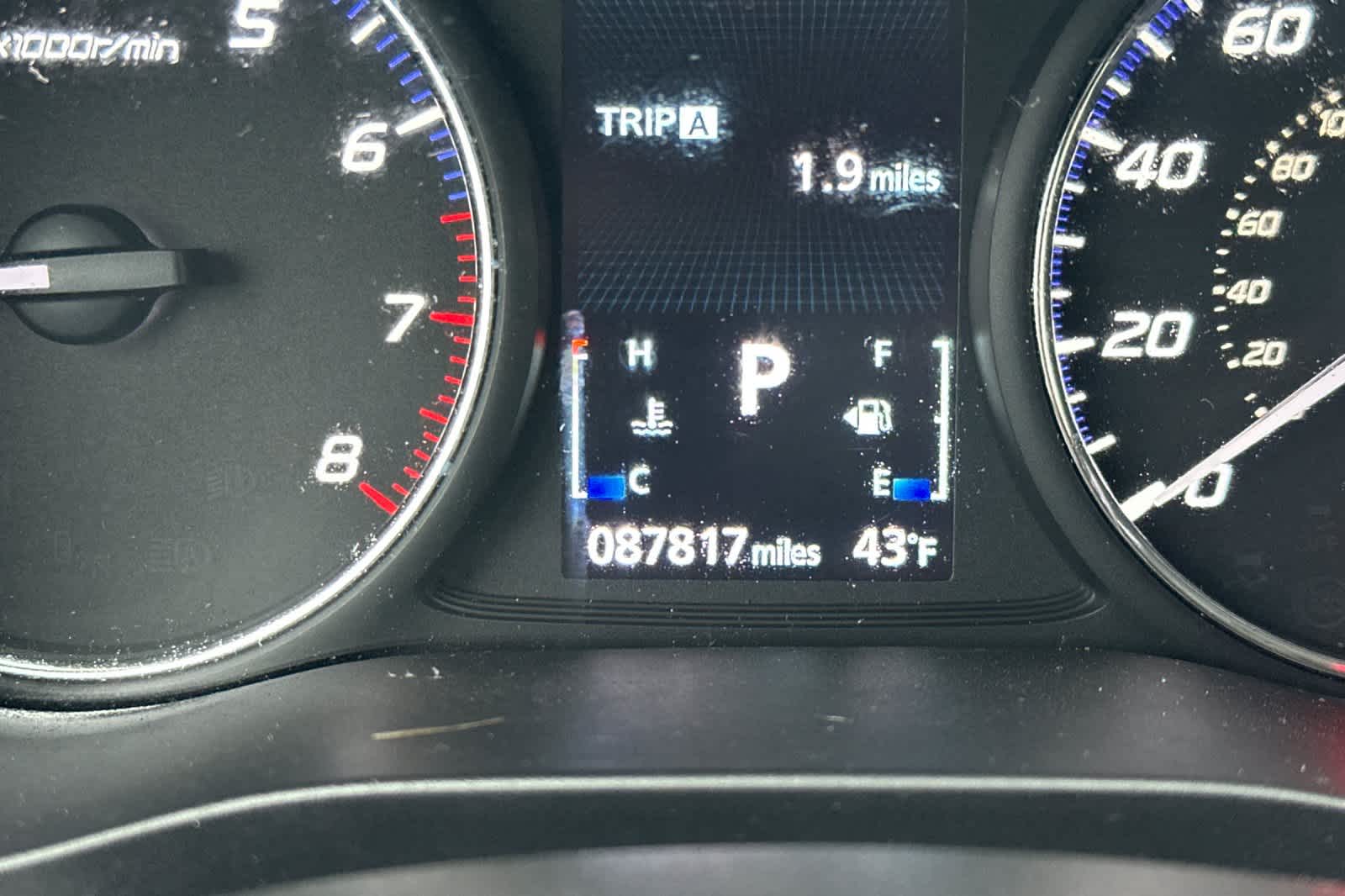 Thumbnail: 2019 Mitsubishi Outlander - 29