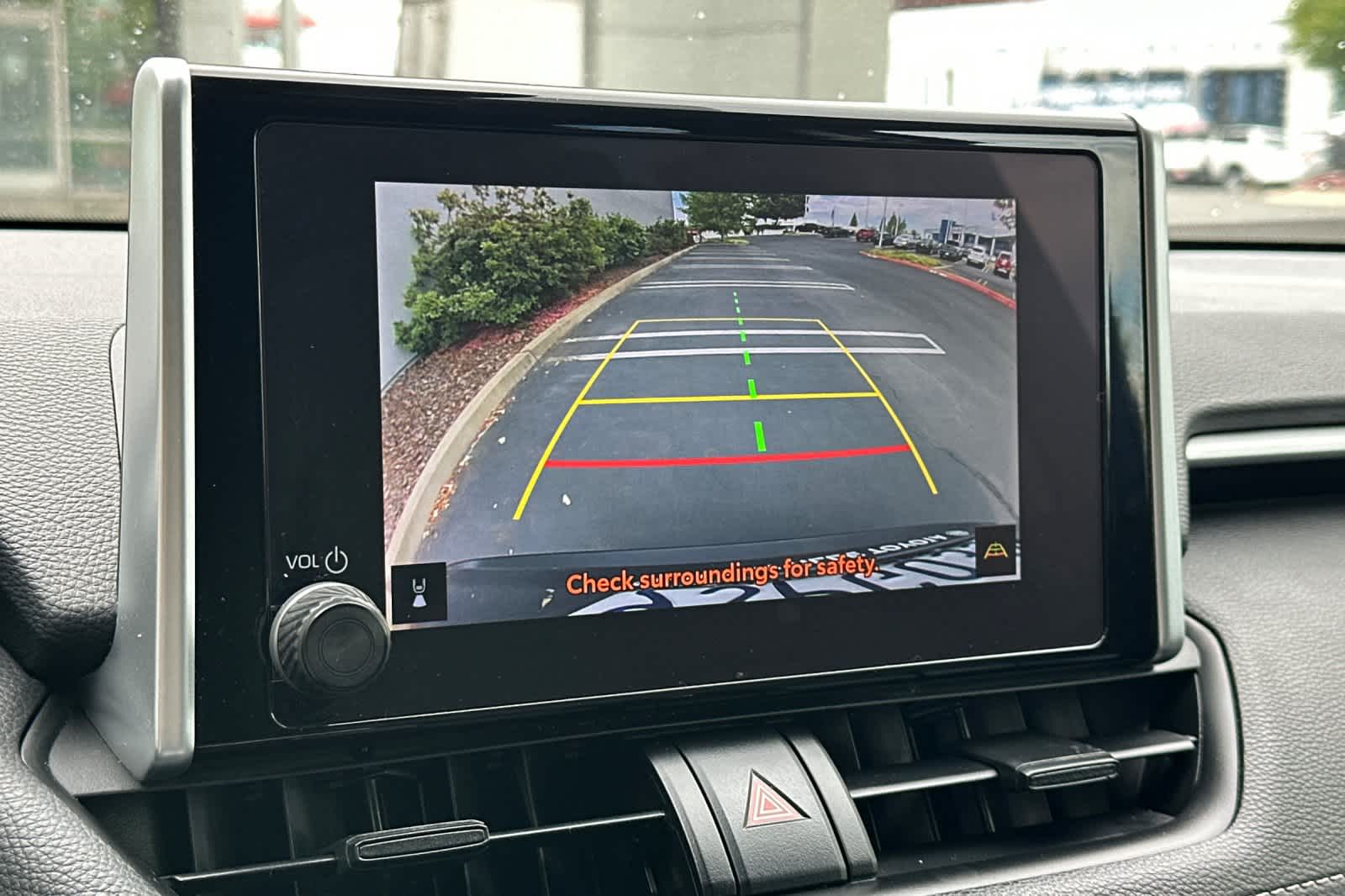 Thumbnail: 2024 Toyota RAV4 - 21