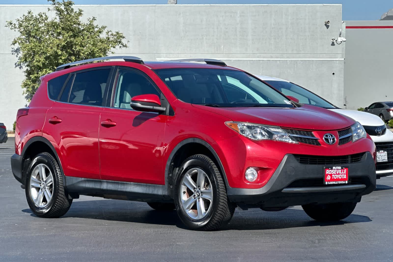 Thumbnail: 2015 Toyota RAV4 - 5