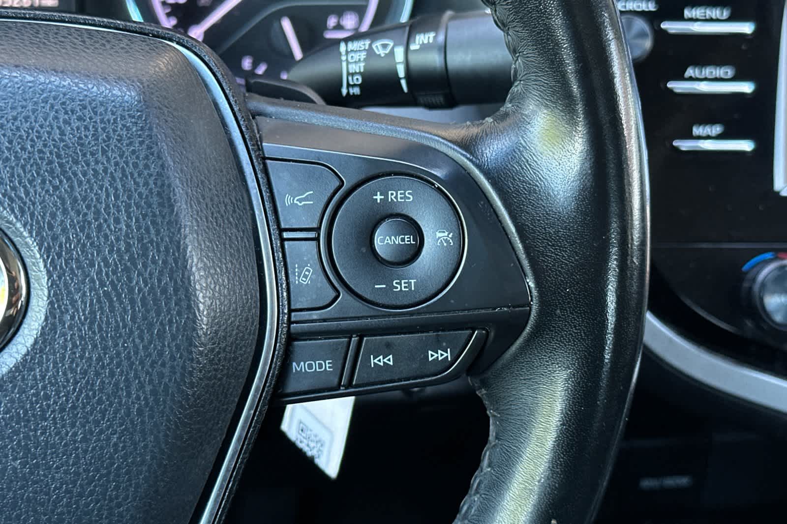 Thumbnail: 2020 Toyota Camry - 25
